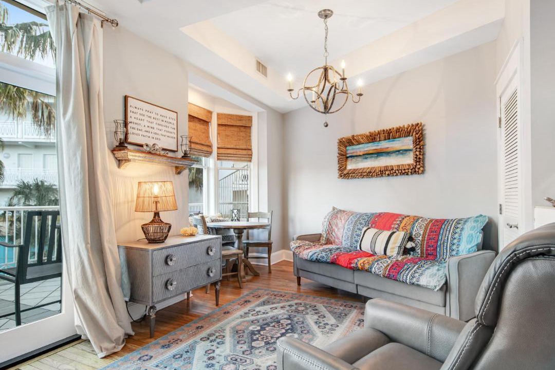 Photo of Livingroom in Sunnyside