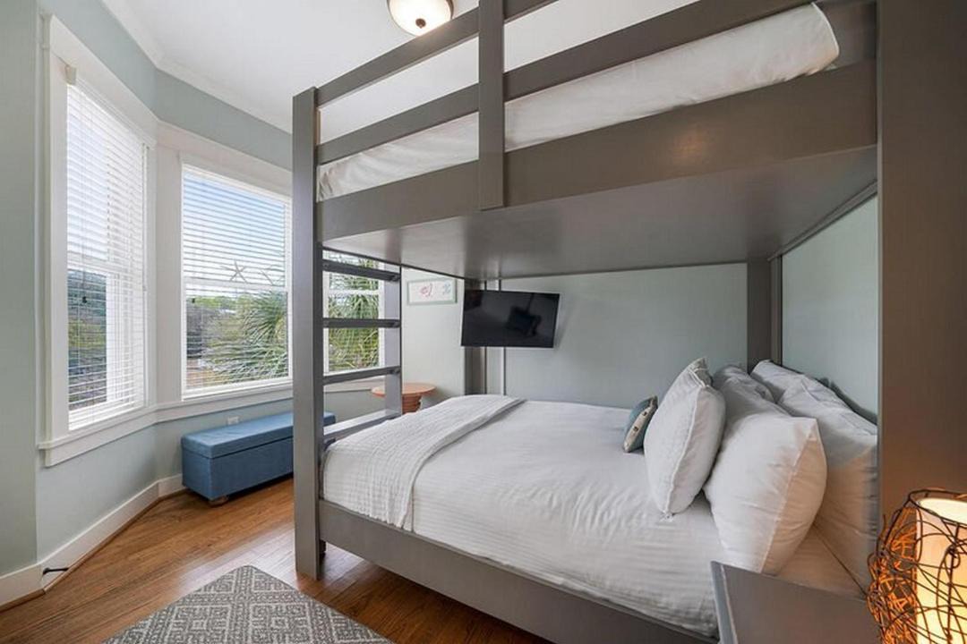 Photo of Bedroom in Dune Allen Beach