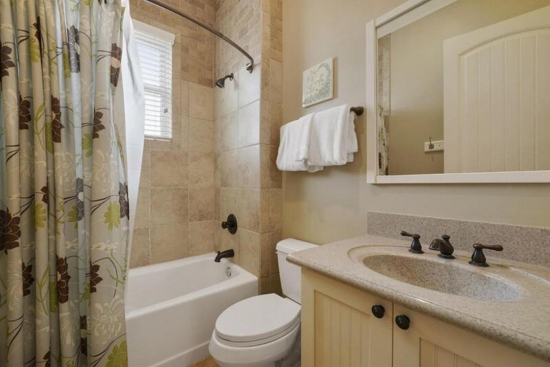 Photo of Bathroom in Dune Allen Beach