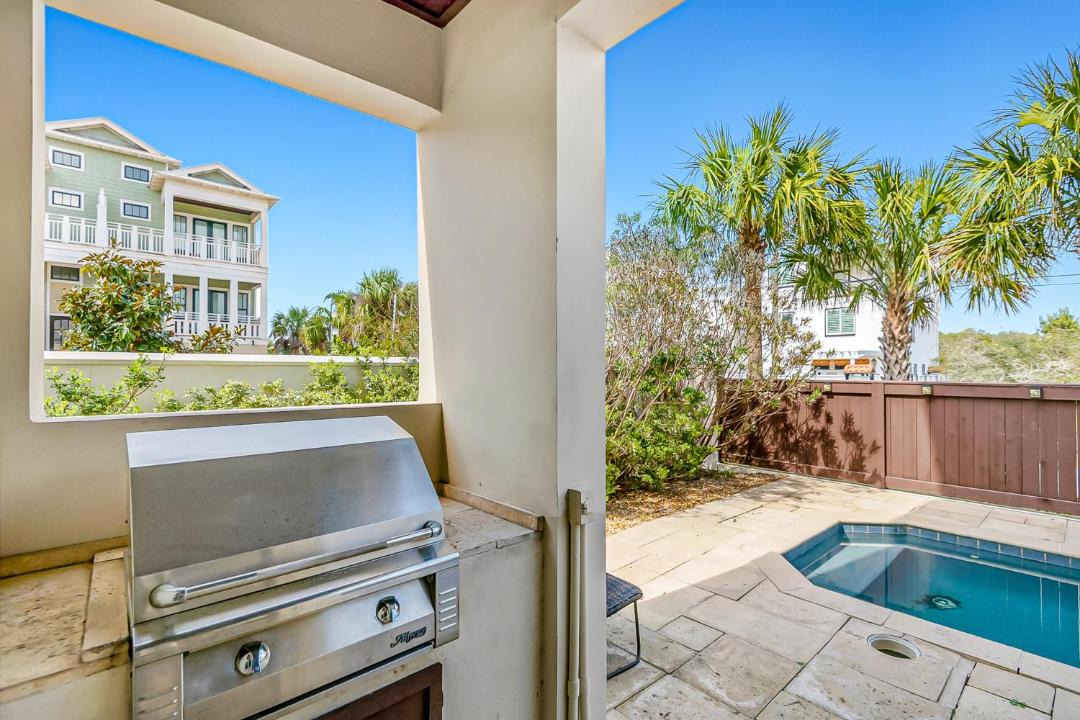 Photo of Patio Balcony in Inlet Beach