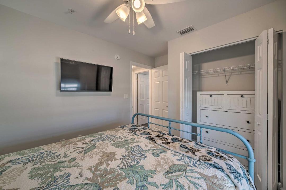 Photo of Bedroom in Mexico Beach