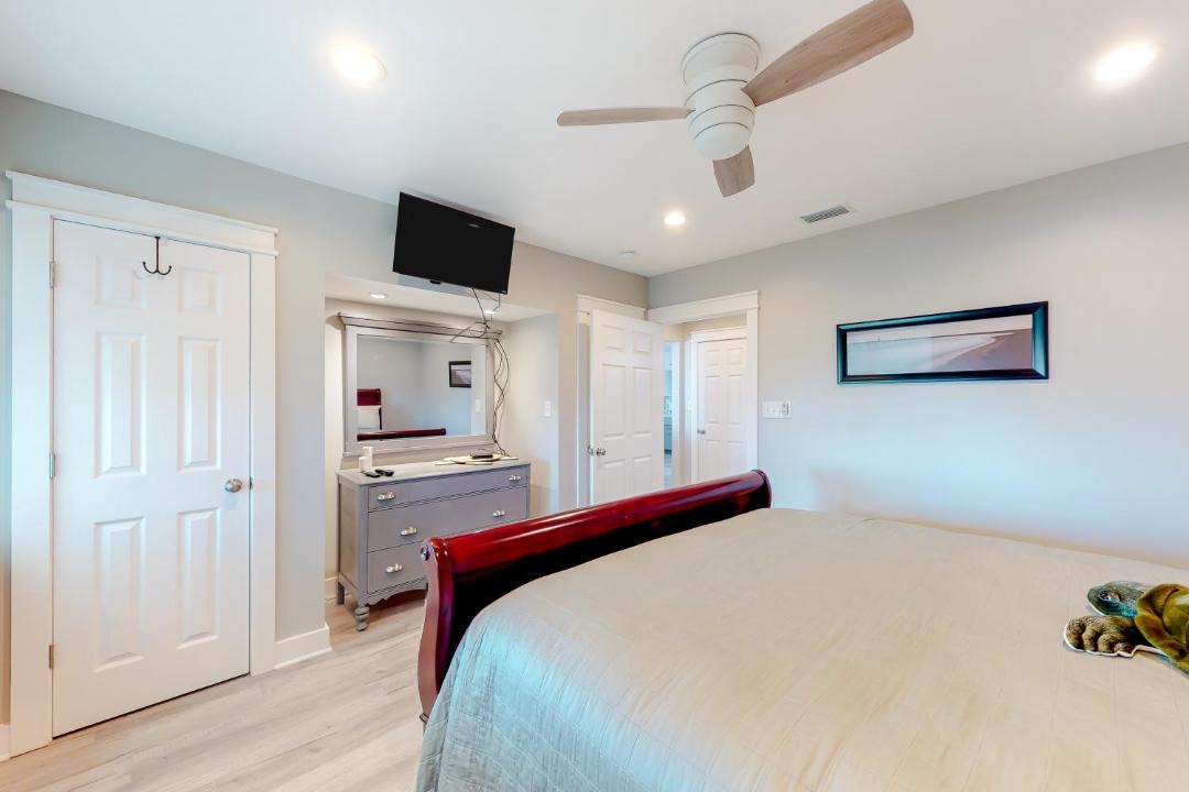 Photo of Bedroom in Mexico Beach