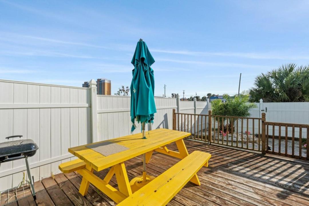 Photo of Patio Balcony in Gulf Lagoon Beach