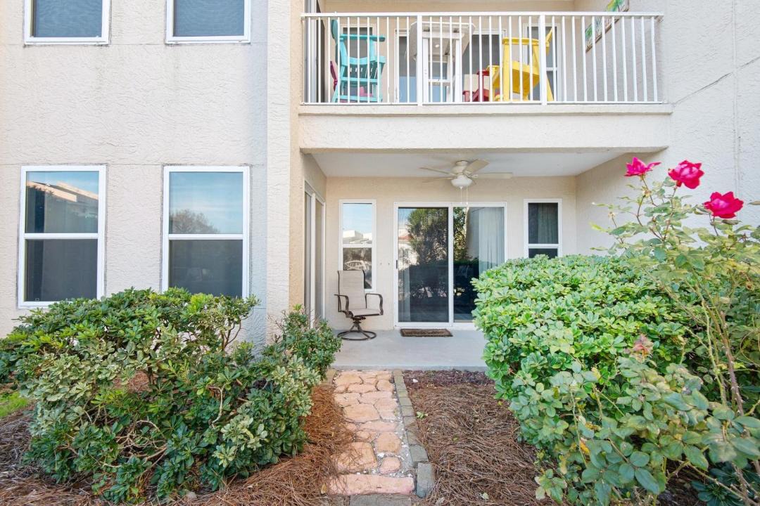 Photo of Patio Balcony in Holiday Isle