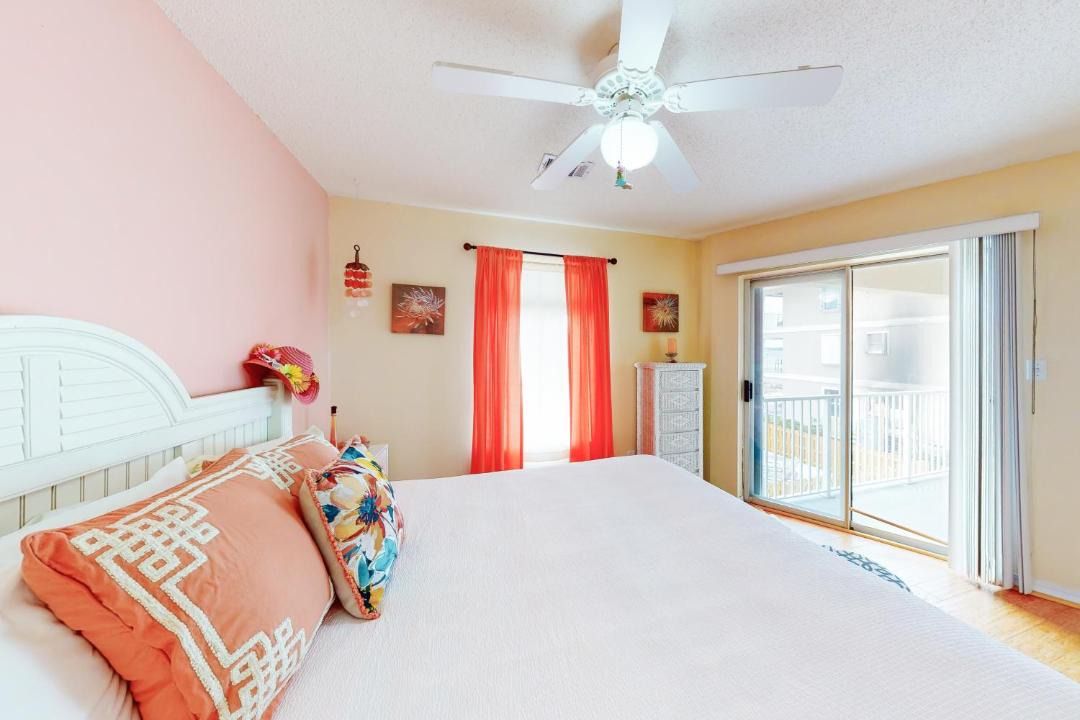 Photo of Bedroom in Navarre Beach