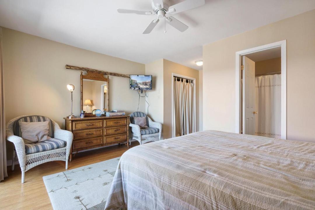 Photo of Bedroom in Dauphin Island