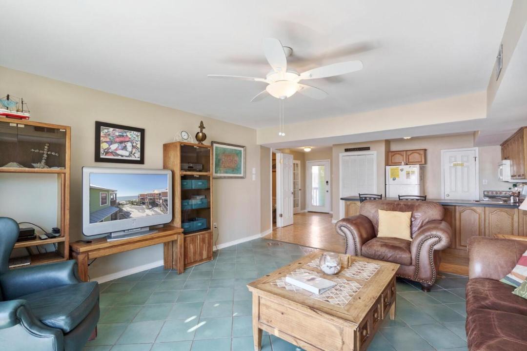 Photo of Livingroom in Dauphin Island