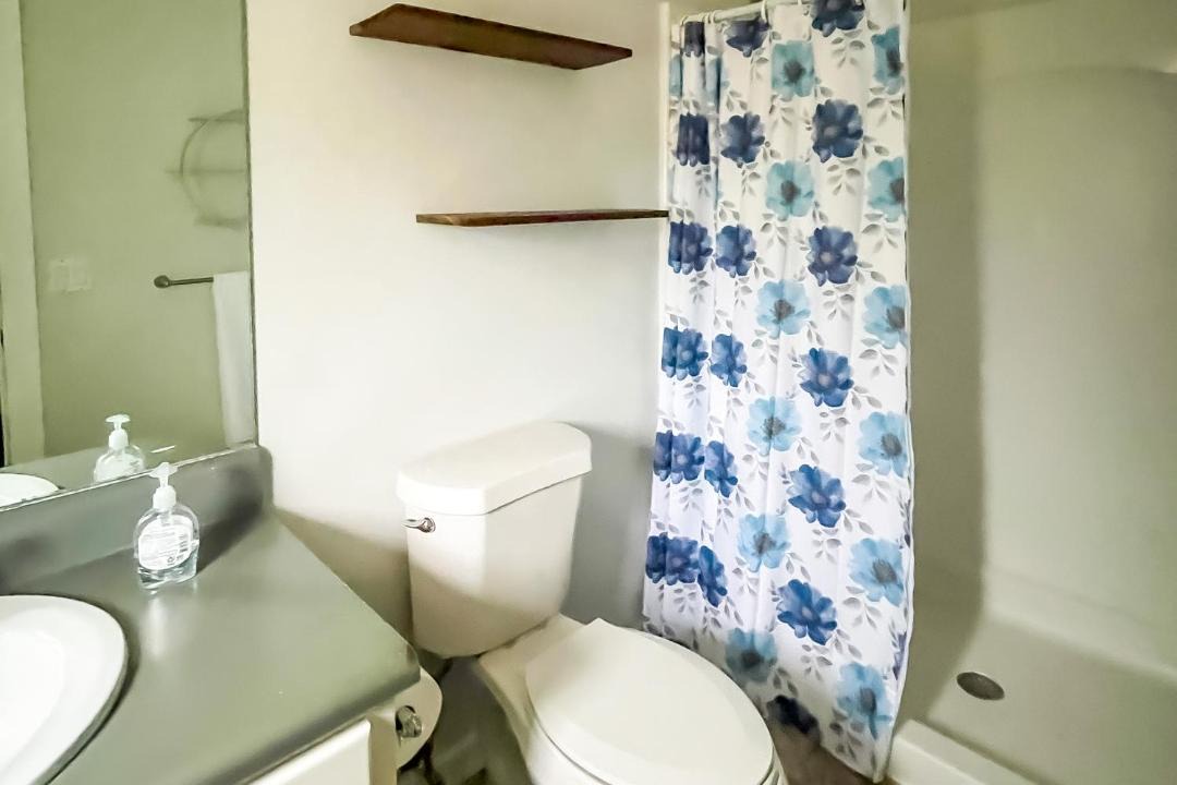 Photo of Bathroom in Holiday Beach
