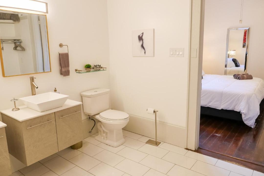 Photo of Bathroom in Algiers Point