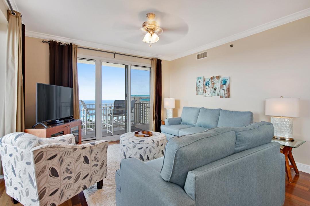 Photo of Livingroom in Miramar Beach