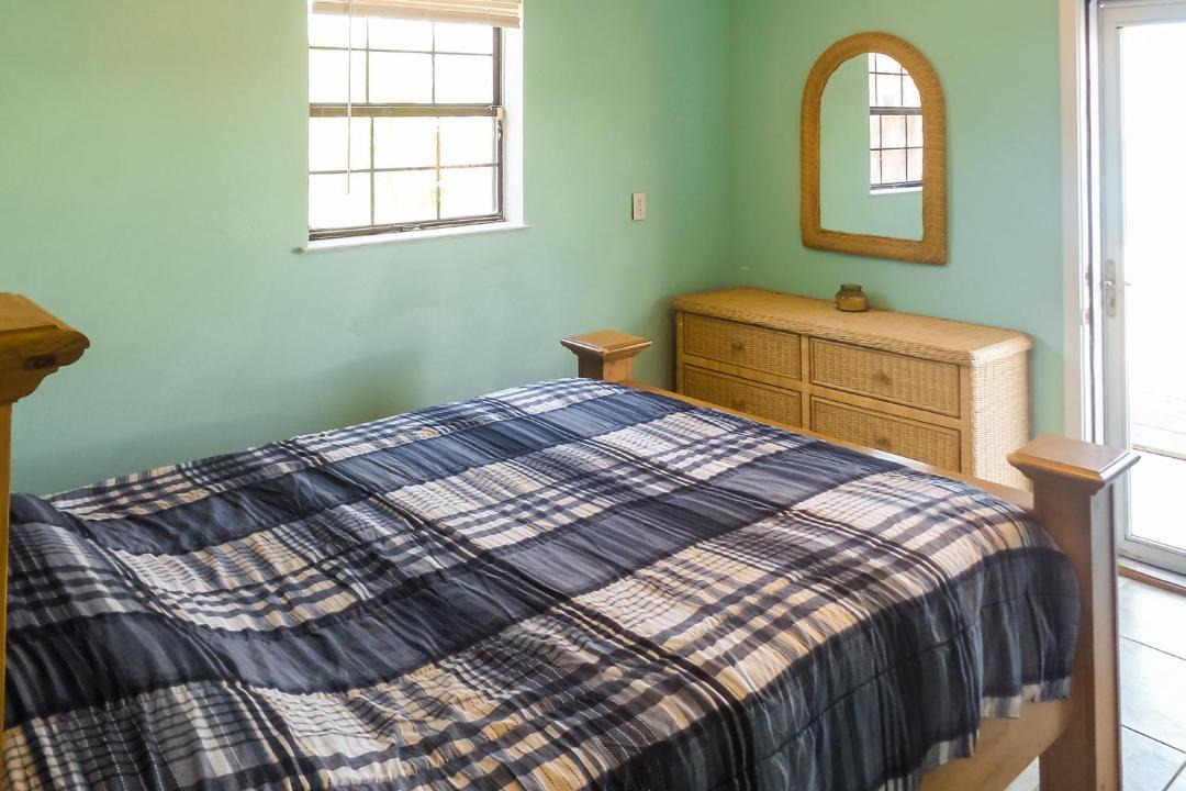 Photo of Bedroom in Biltmore Beach