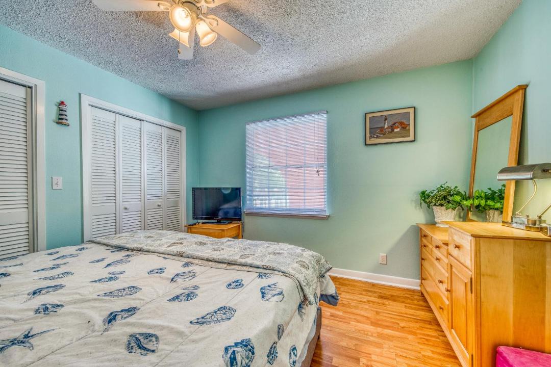 Photo of Bedroom in Silver Sands Beach
