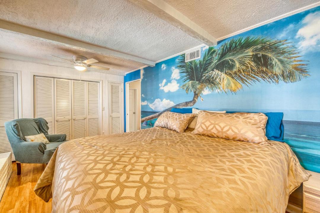 Photo of Bedroom in Silver Sands Beach