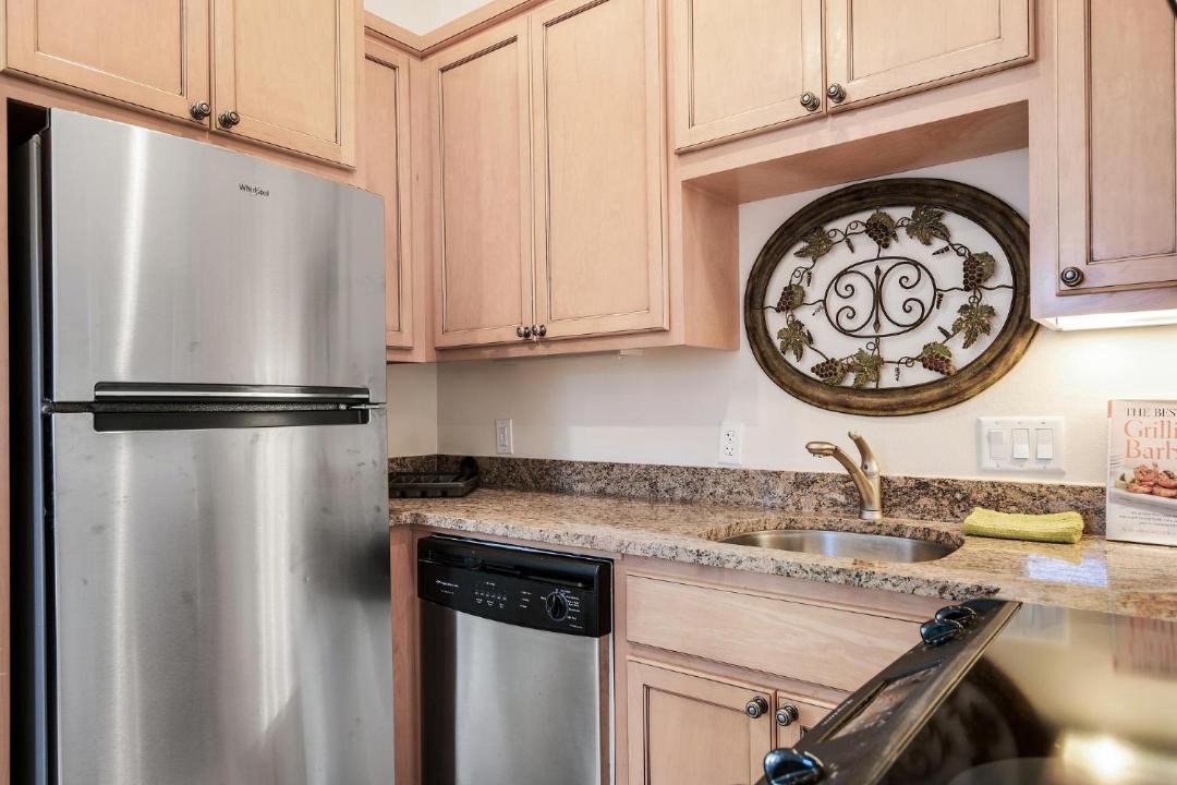 Photo of Kitchen in Laguna Beach