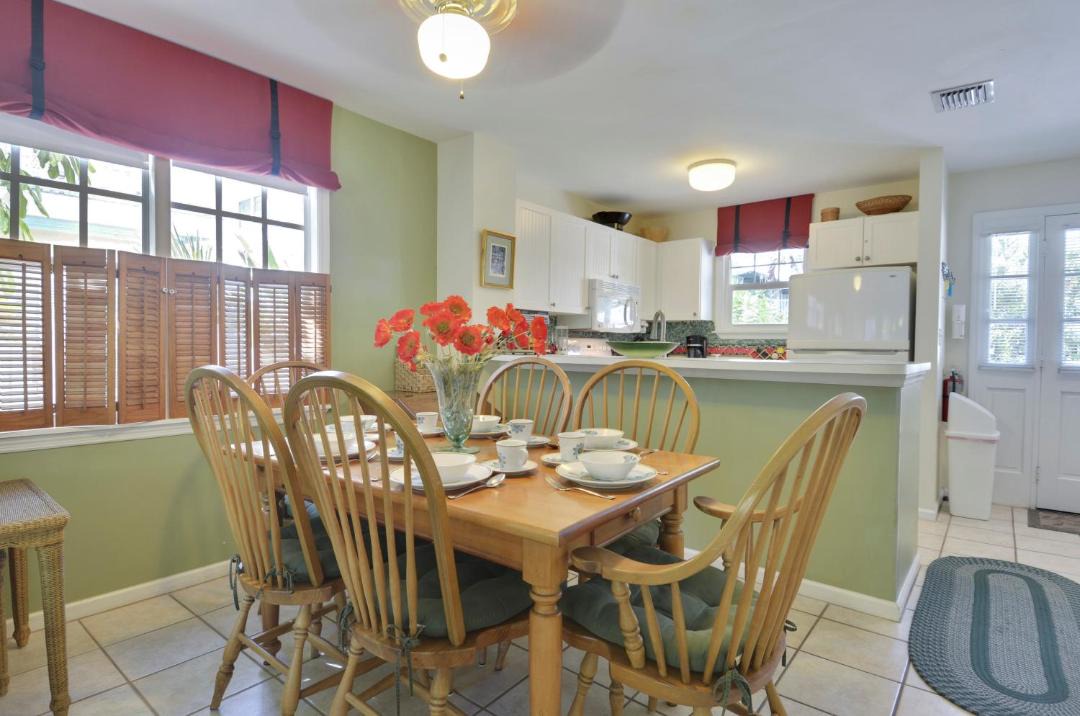 Photo of Livingroom in Bahama Village