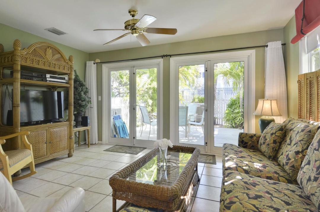 Photo of Livingroom in Bahama Village