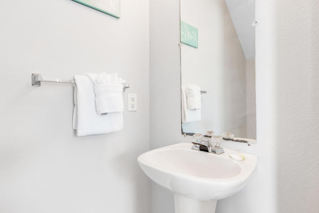 Photo of Bathroom in Biltmore Beach