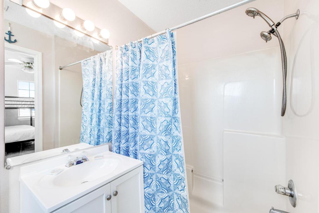Photo of Bathroom in Biltmore Beach