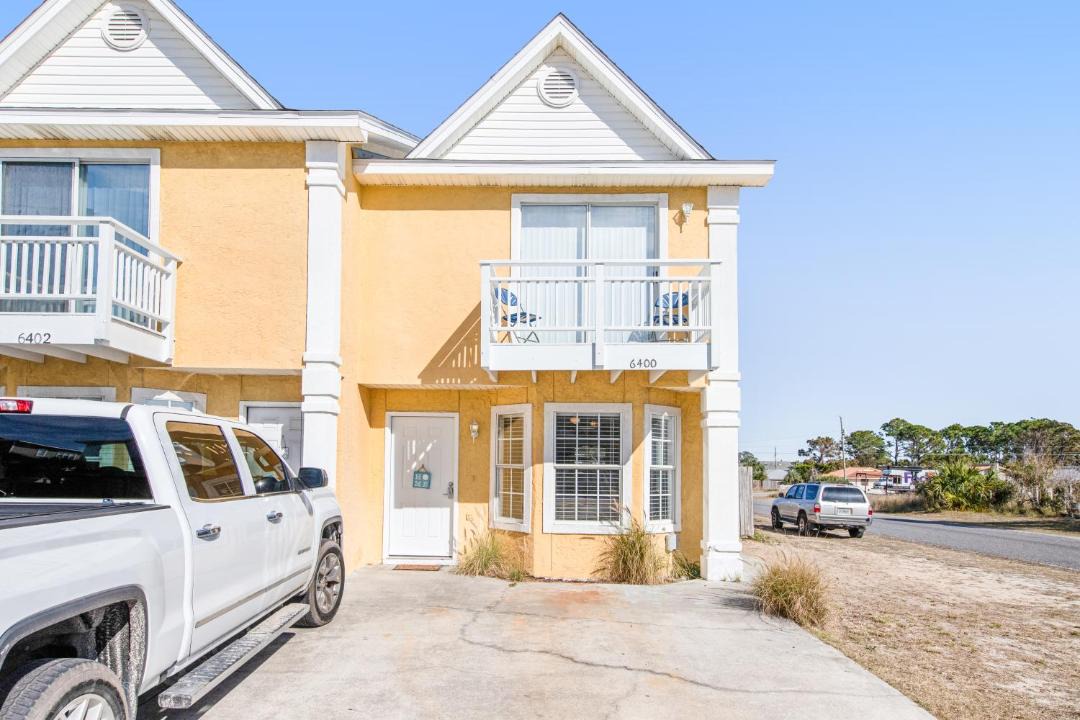 Photo of Buildings in Biltmore Beach
