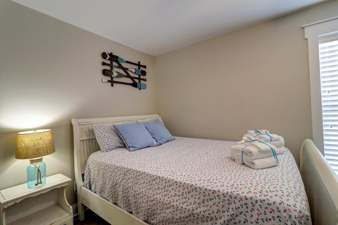 Photo of Bedroom in Holiday Beach