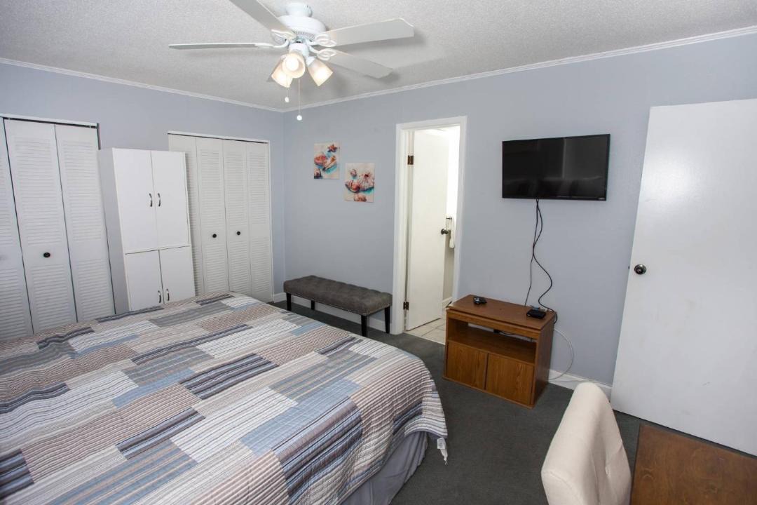Photo of Bedroom in Shalimar