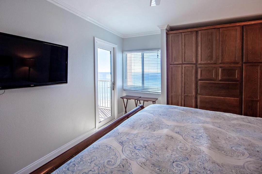 Photo of Bedroom in Holiday Isle
