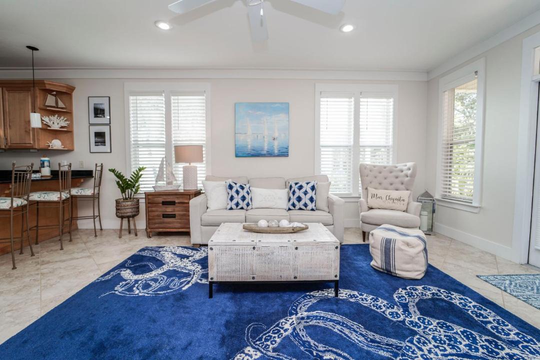 Photo of Others in White's Gulfview