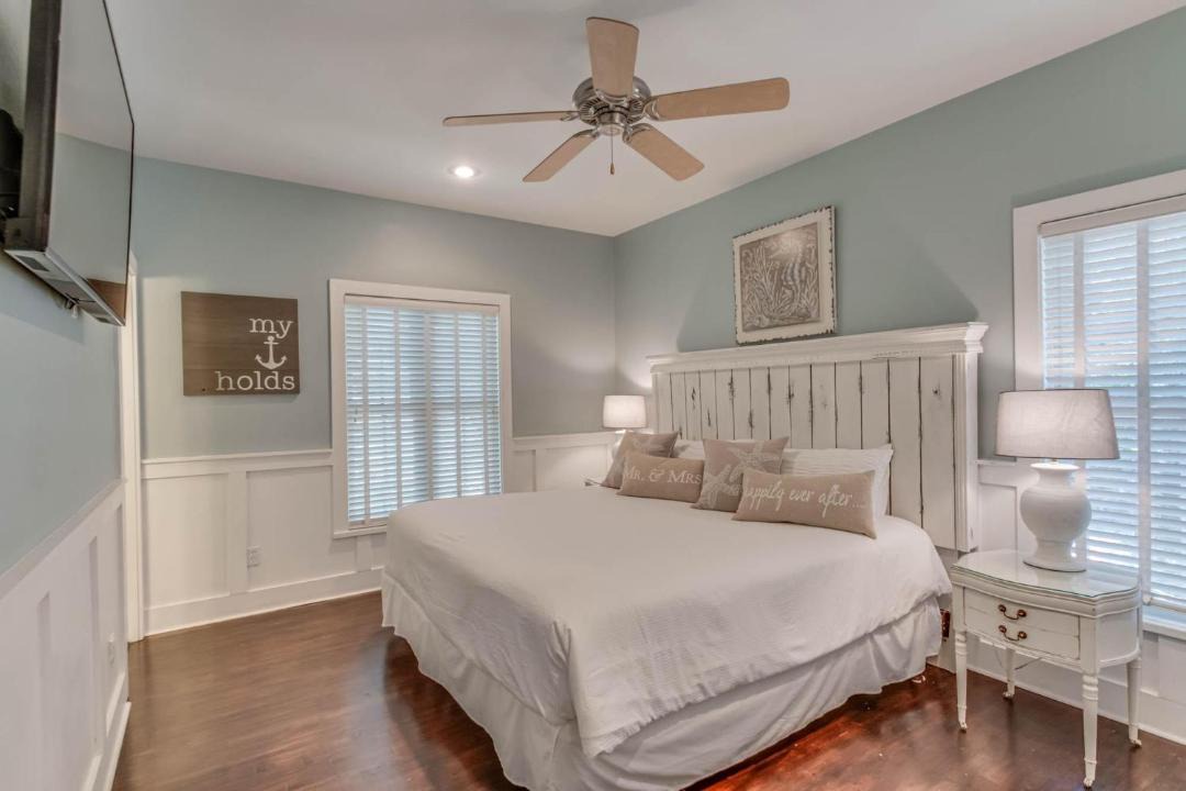 Photo of Bedroom in Seacrest