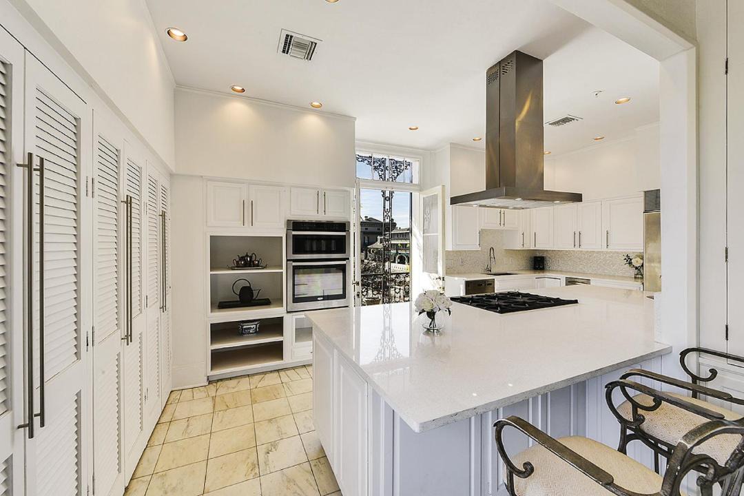 Photo of Kitchen in French Quarter