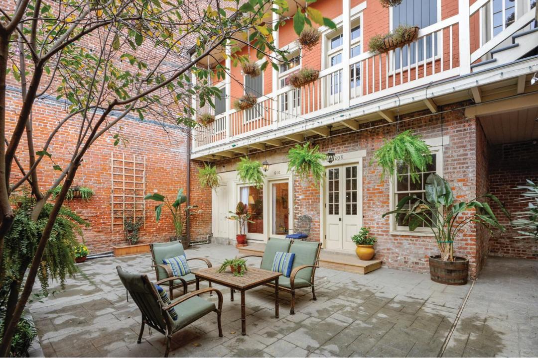 Photo of Patio Balcony in French Quarter
