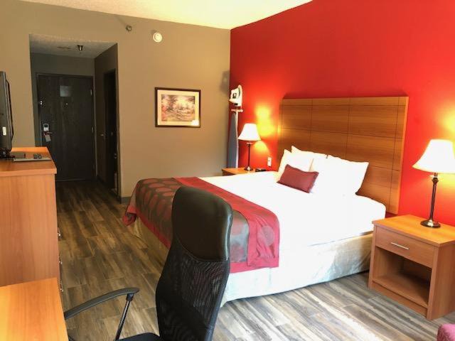 Photo of Bedroom in Pearl