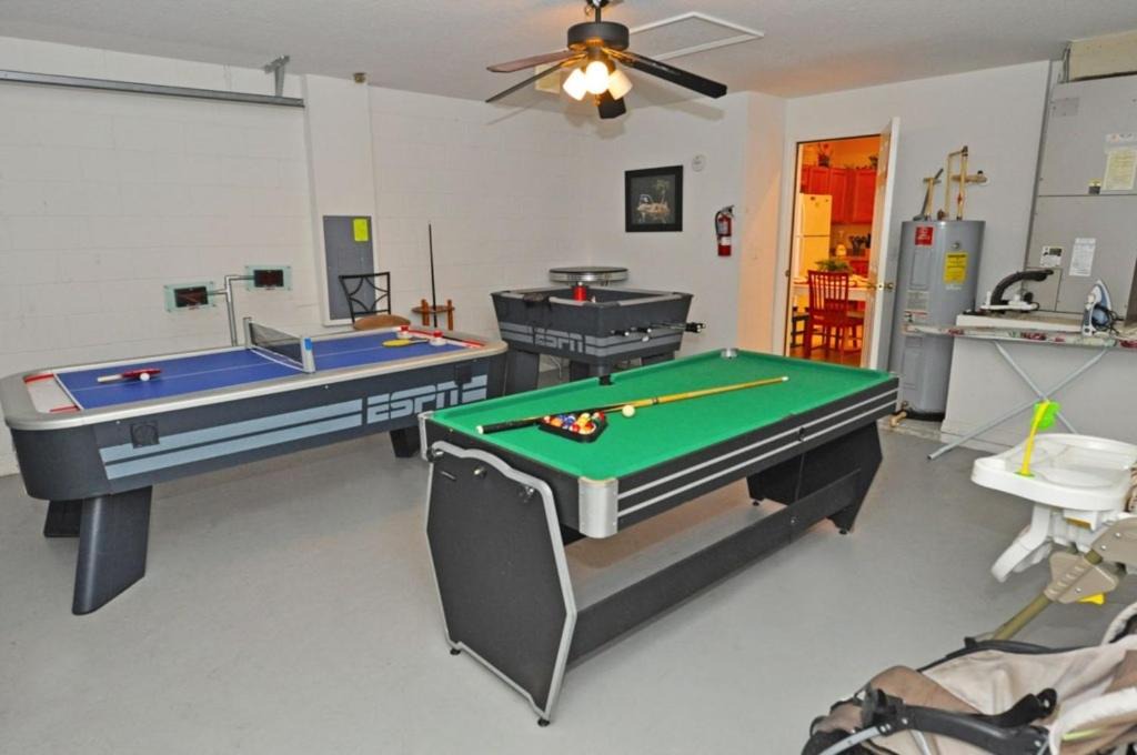 Photo of Livingroom in Four Corners