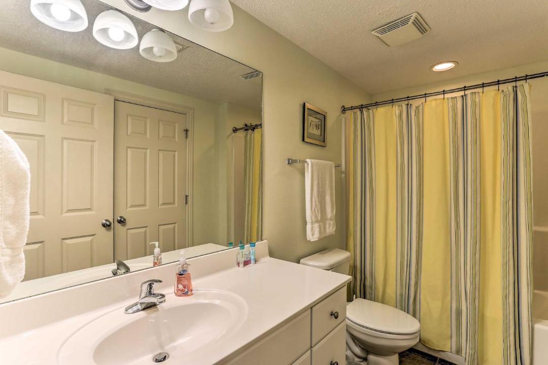 Photo of Bathroom in Long Beach