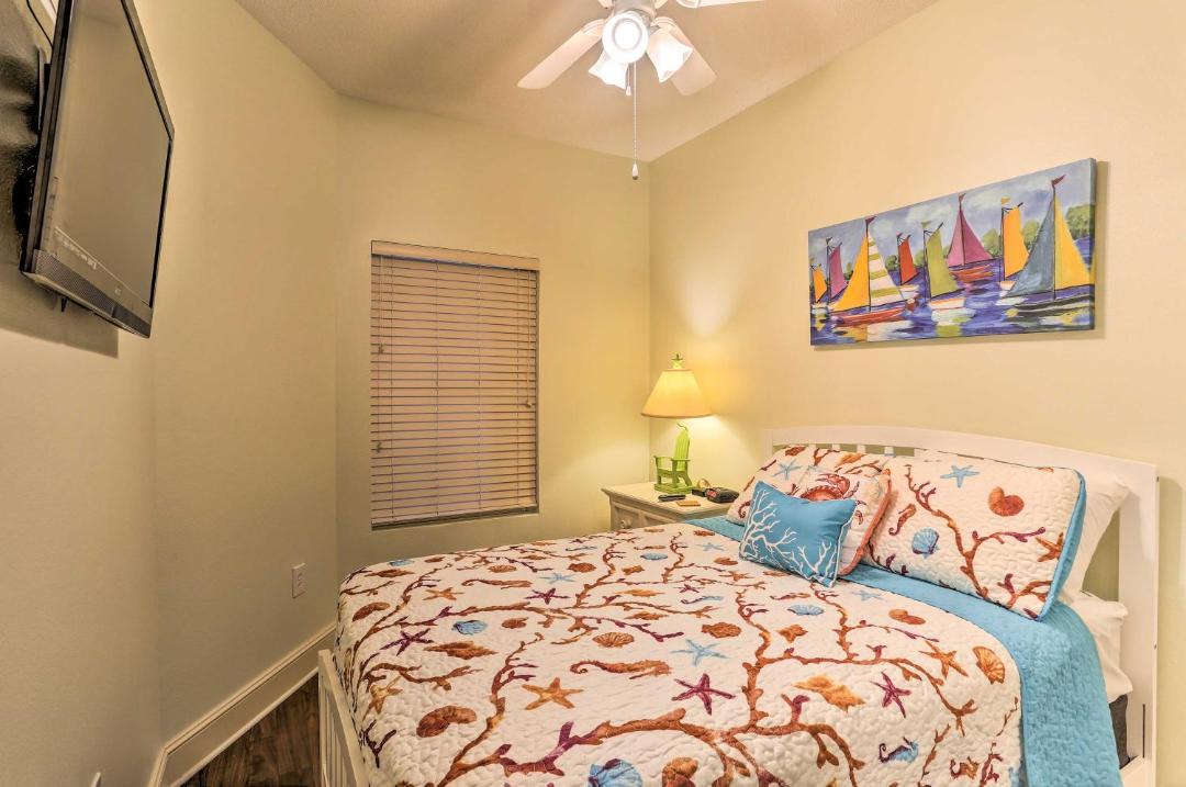 Photo of Bedroom in Long Beach