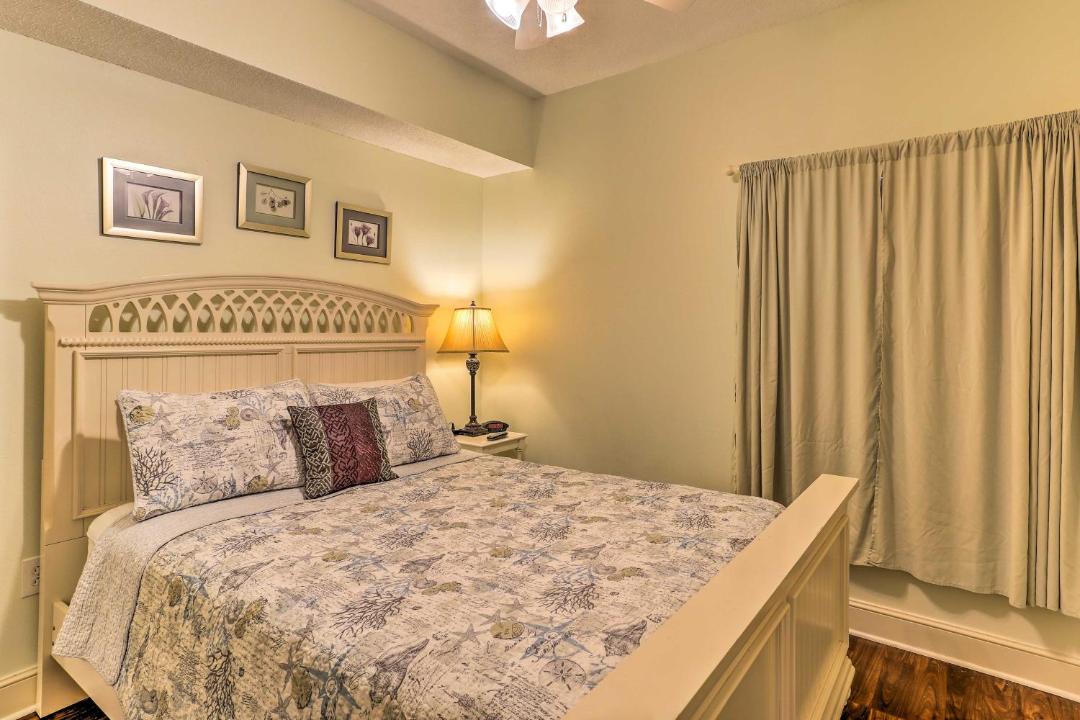 Photo of Bedroom in Long Beach