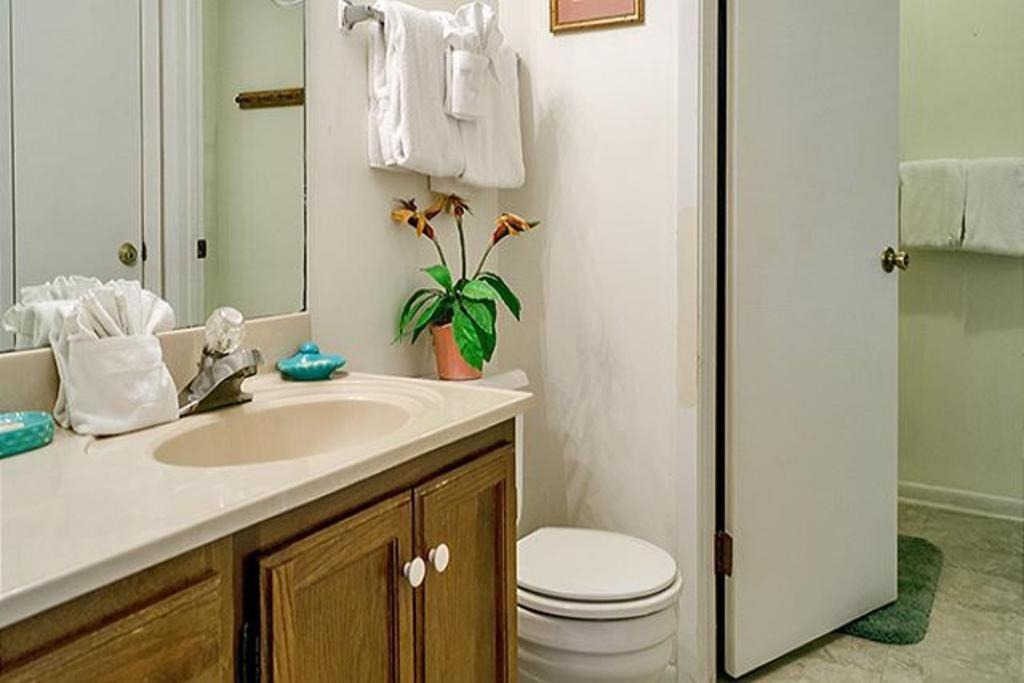 Photo of Bathroom in Laguna Beach