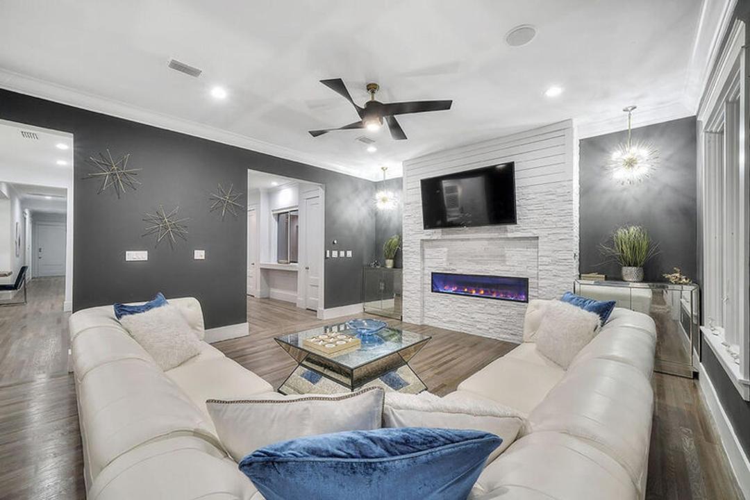 Photo of Livingroom in Destiny Shores