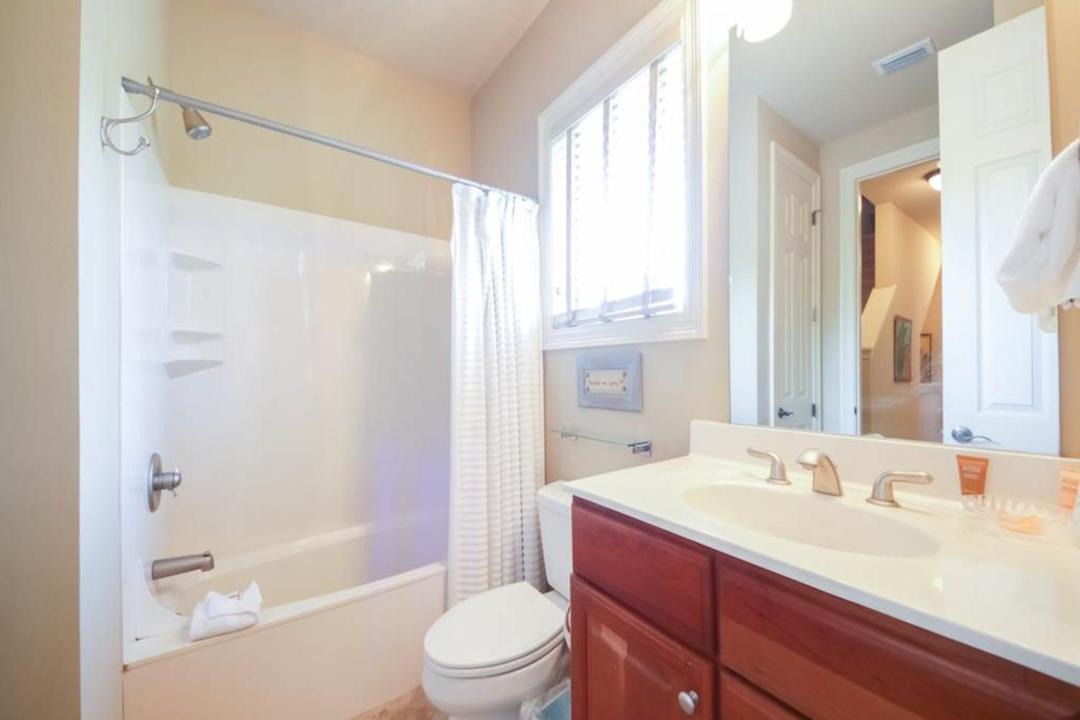 Photo of Bathroom in Gulf Place