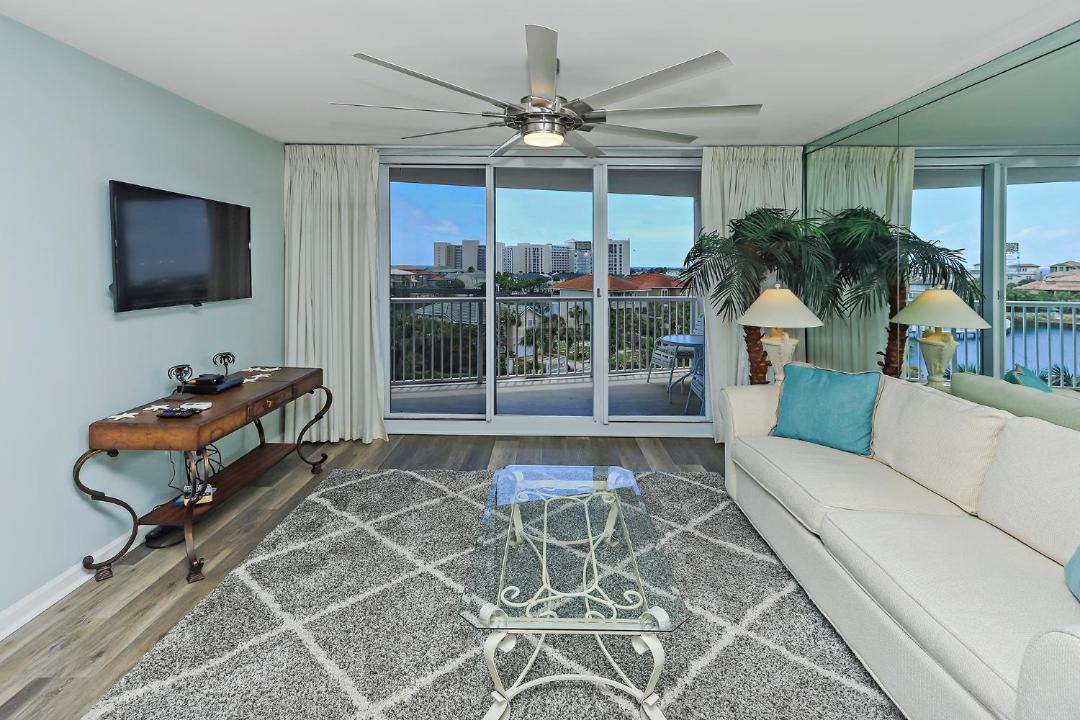 Photo of Livingroom in Bunkers Cove