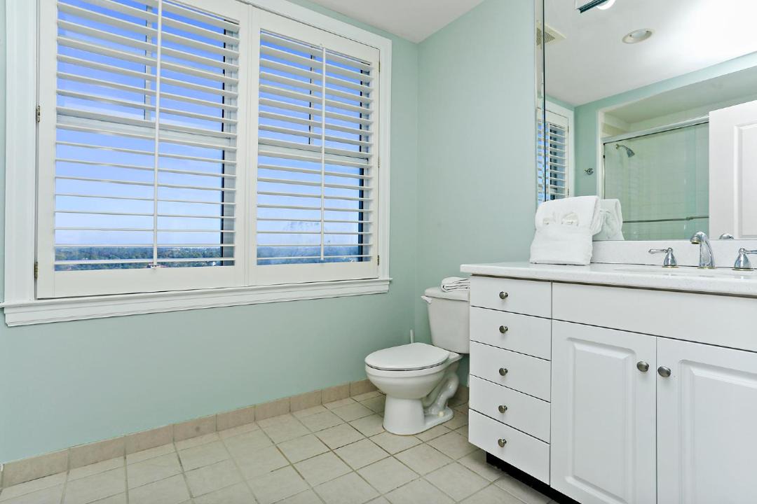 Photo of Bathroom in Silver Sands Beach