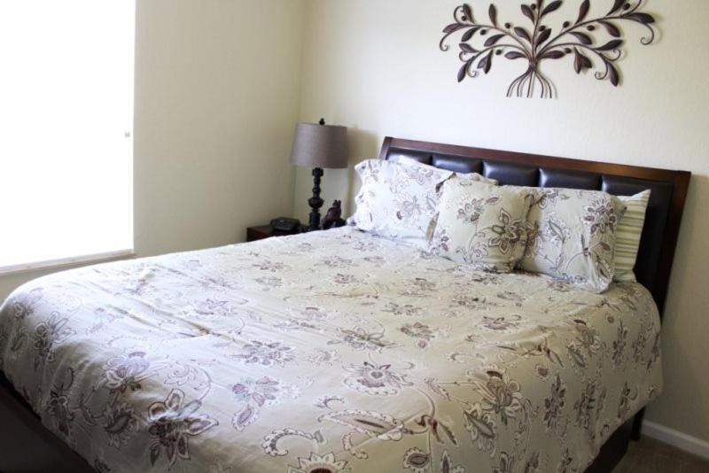Photo of Bedroom in Trafalgar Village