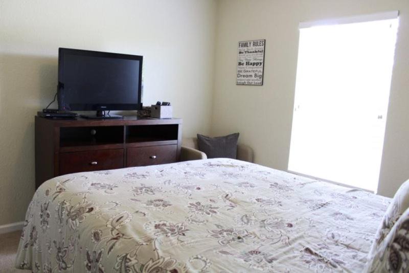 Photo of Bedroom in Trafalgar Village