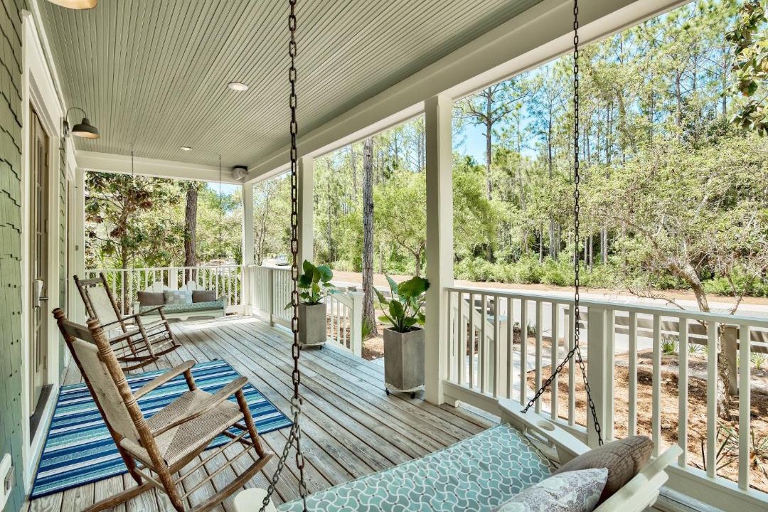 Photo of Patio Balcony in Forest District