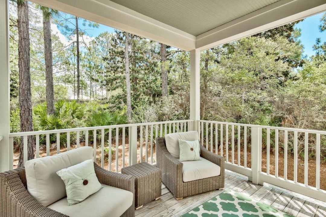 Photo of Patio Balcony in Forest District