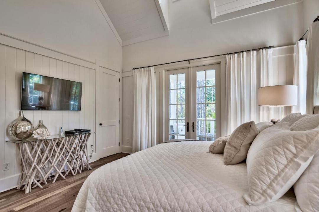 Photo of Bedroom in Forest District