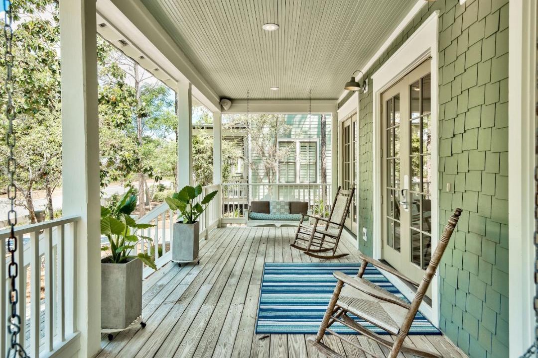 Photo of Patio Balcony in Forest District
