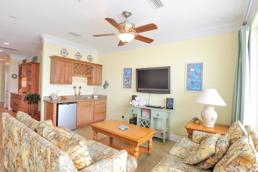 Photo of Livingroom in White Sands