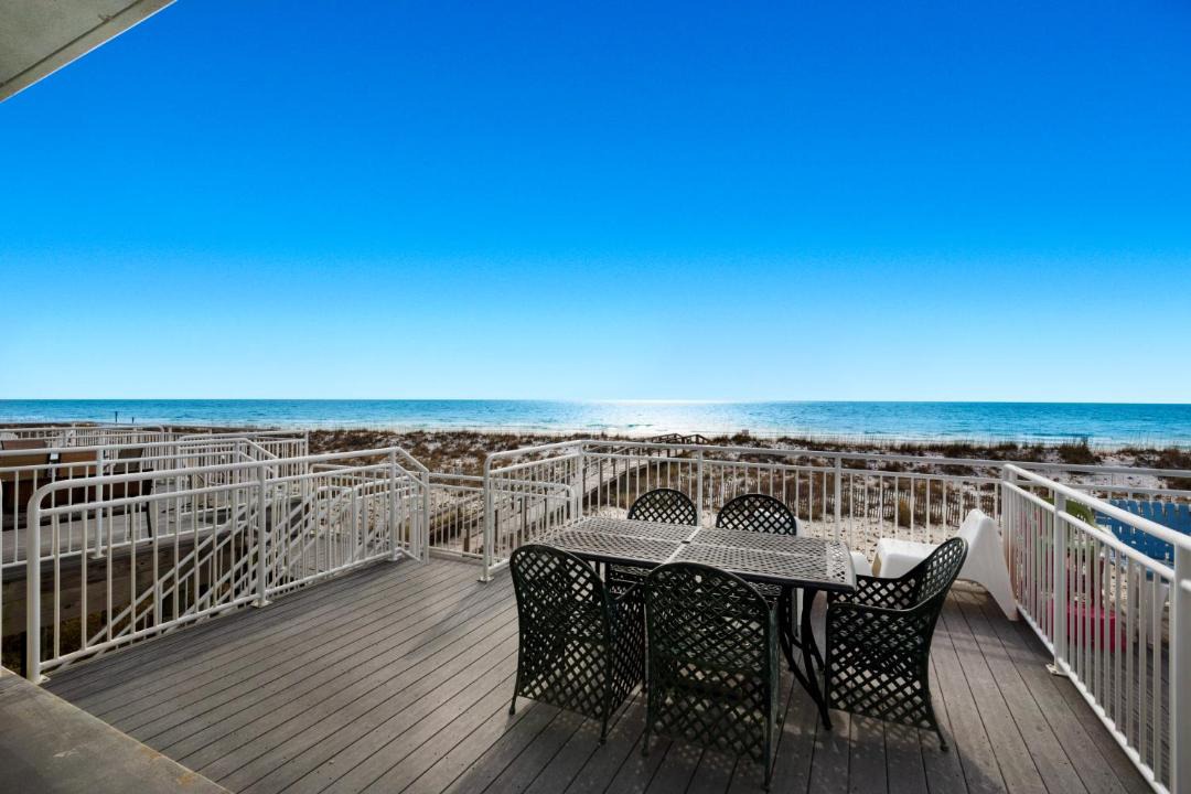 Photo of Patio Balcony in White Sands