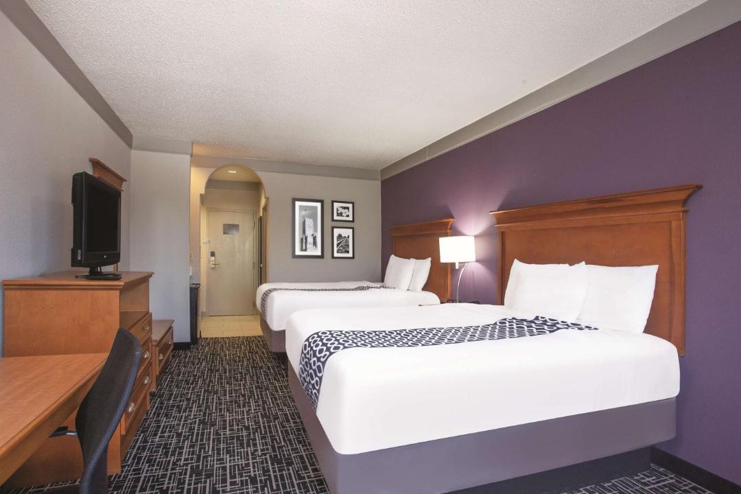 Photo of Bedroom in Pearl