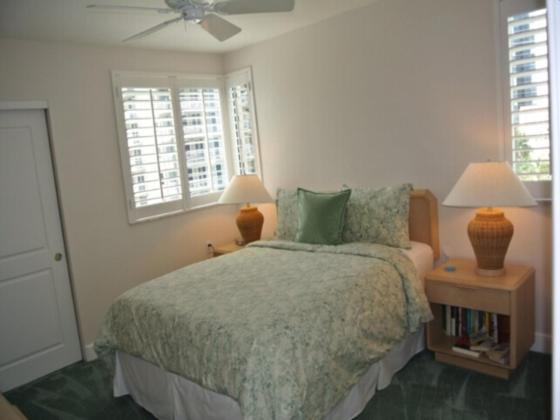 Photo of Bedroom in Park Shore